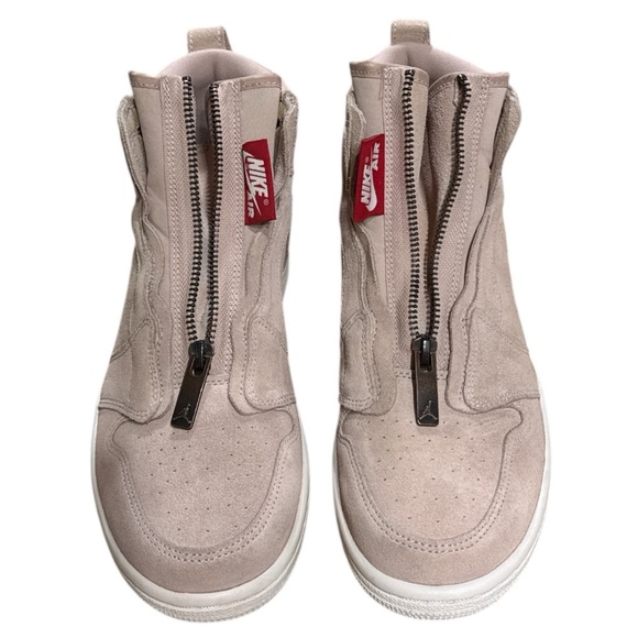 Air Jordan 1 Women's High Zip Particle Beige – US 7.5 – Luxe Streetwear Icon - Picture 10 of 14